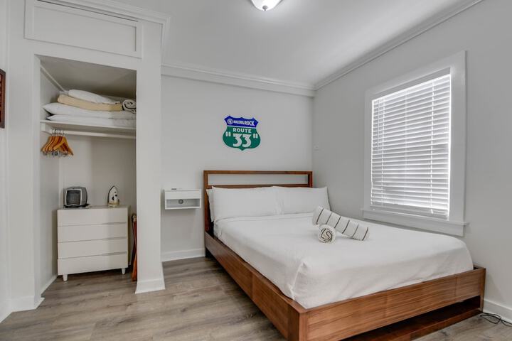 Room 31 of 50