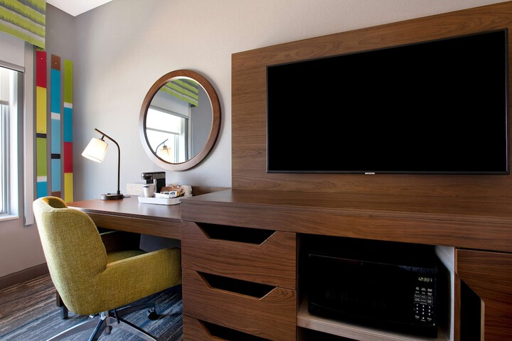 Room 22 of 44