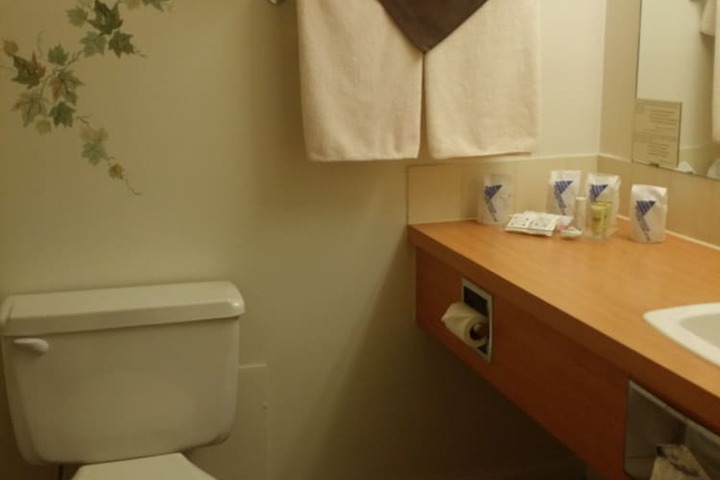 Room 40 of 71
