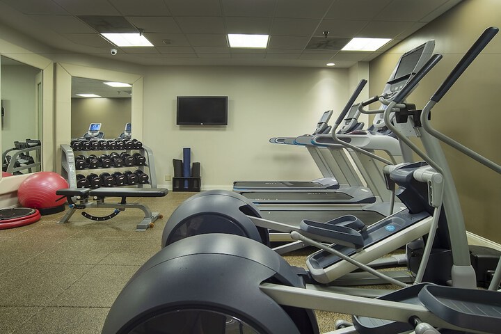 DoubleTree by Hilton St. Louis - Westport