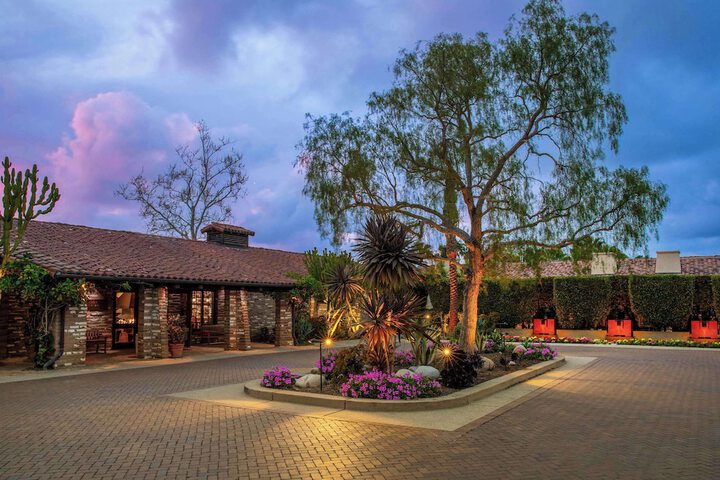 Estancia La Jolla Hotel & Spa
