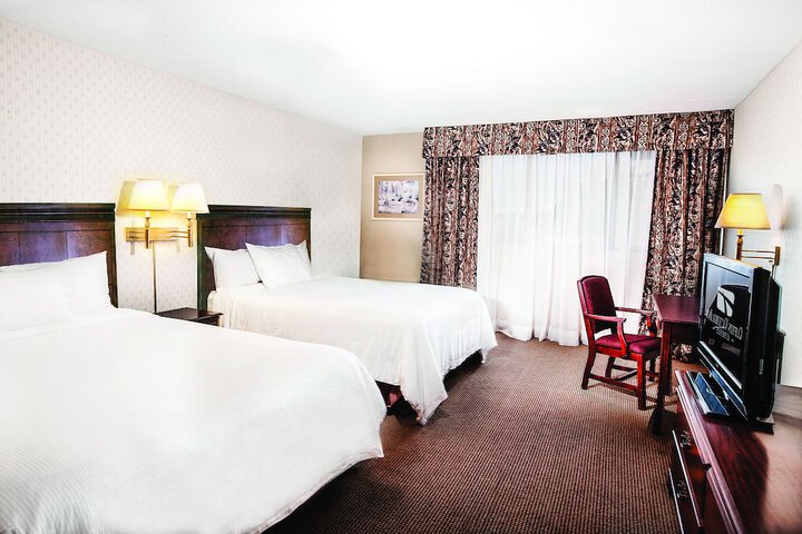Room 5 of 19