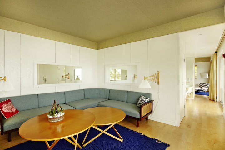Room 21 of 45