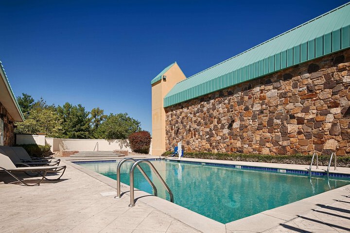 Pool 3 of 30