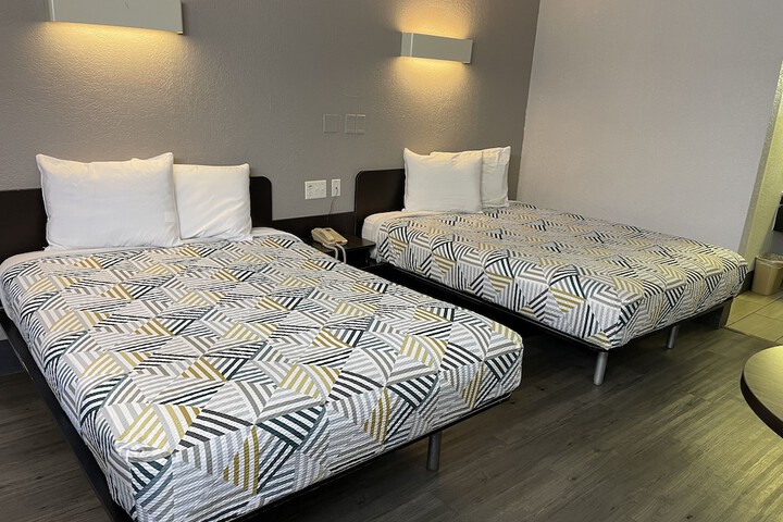 Room 18 of 20