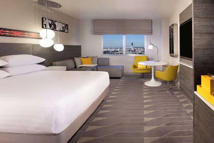 Room 20 of 65