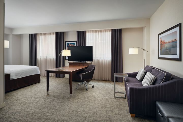 Hampton Inn & Suites Richmond - Downtown