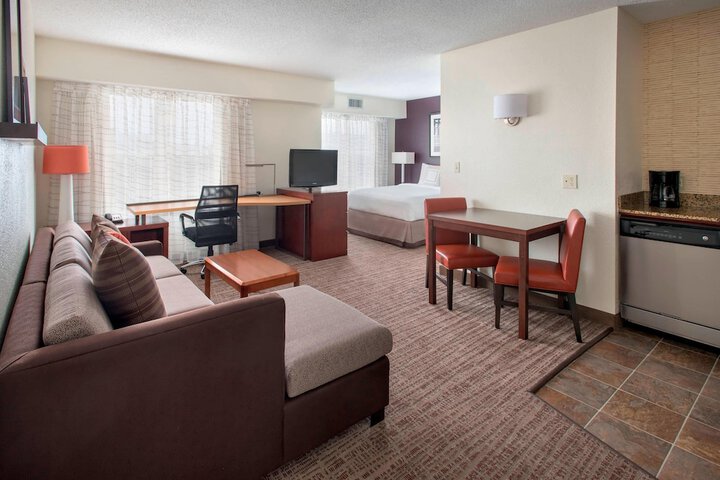 Room 15 of 20