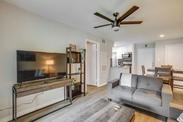 Montgomery Vacation Rental w / Pool Access!