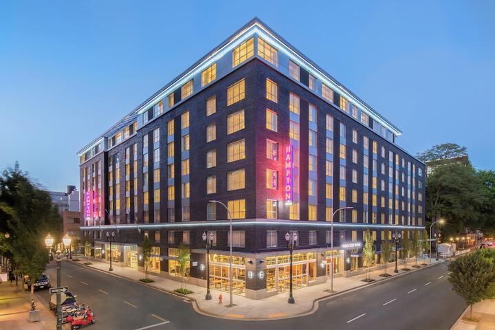 Hampton Inn & Suites Portland-Pearl District
