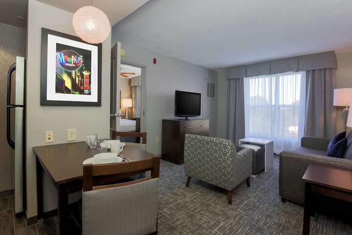 Room 19 of 32