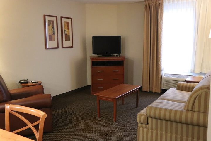 Room 63 of 85