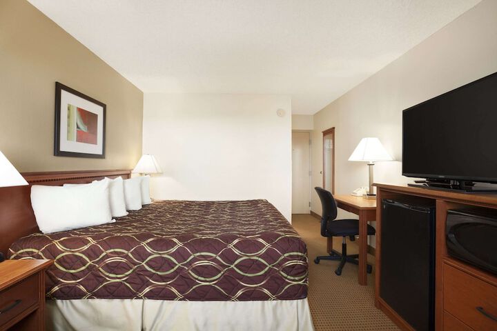 Room 22 of 22