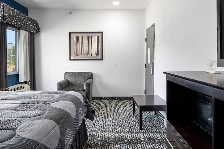 Room 37 of 51