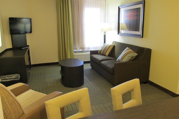Room 36 of 42