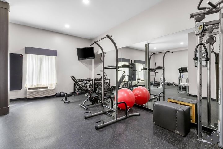 Brentwood Suites Nashville an Ascend Collection Hotel
