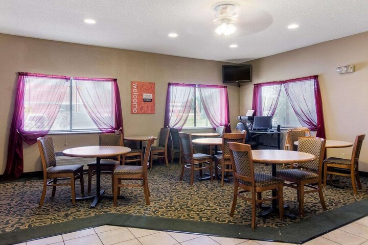 Comfort Inn Jamestown South