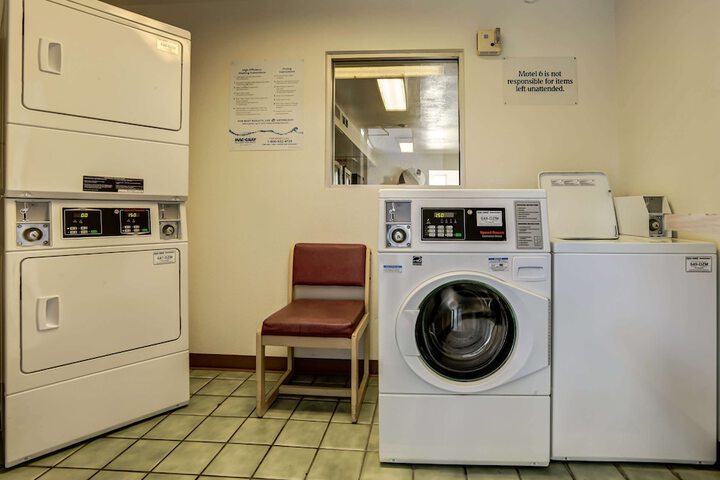 Motel 6 Grants Pass OR