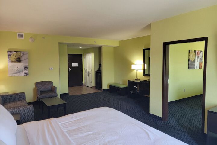 Holiday Inn Garland by IHG