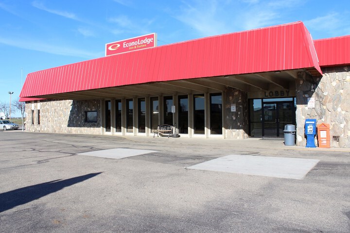 Econo Lodge Inn & Suites Brookings