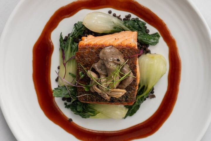 Dining 98 of 133