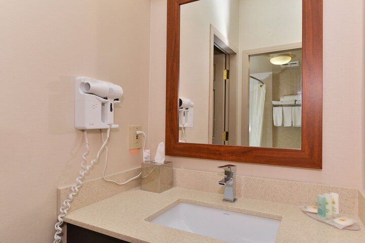 Room 41 of 56