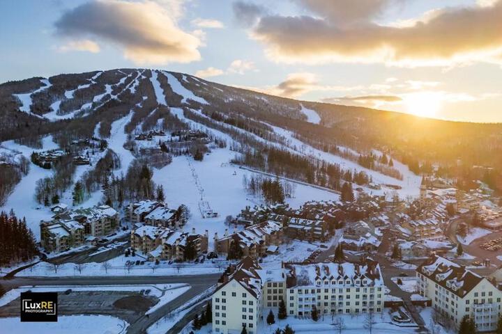 Vermont Lake Whitingham Mount Snow Area Apartment