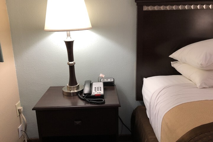 Room 33 of 53