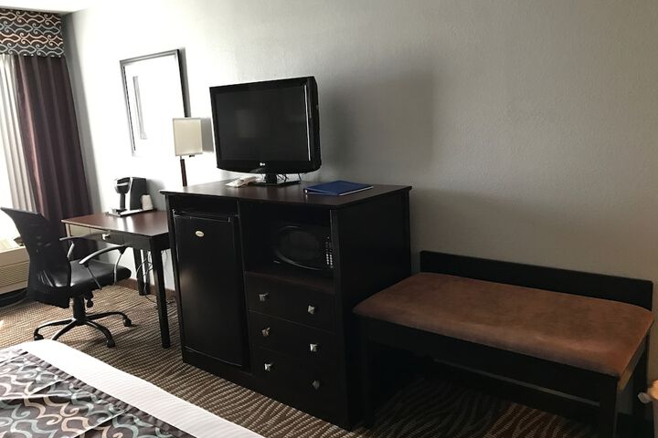 Room 21 of 24
