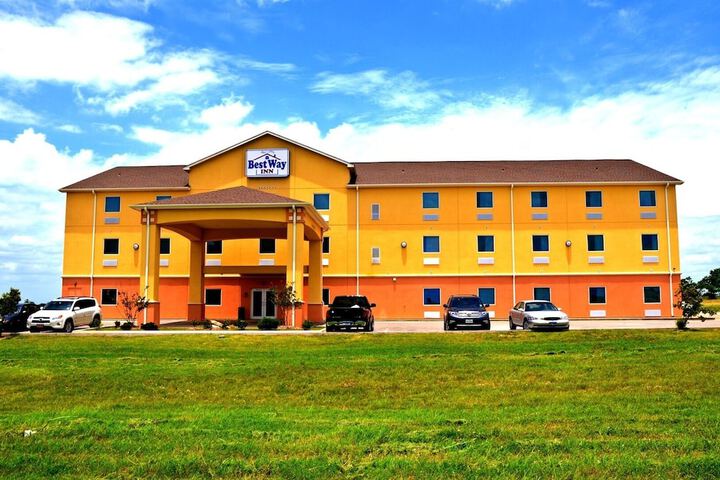 Hotel 1 of 17