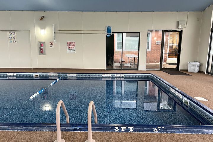 Pool 11 of 51