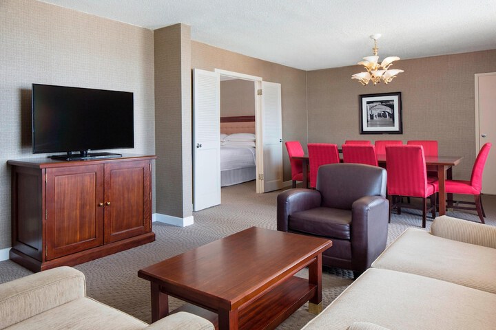Room 17 of 41