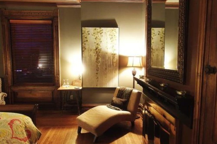Room 17 of 43