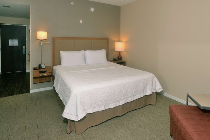 Room 12 of 30