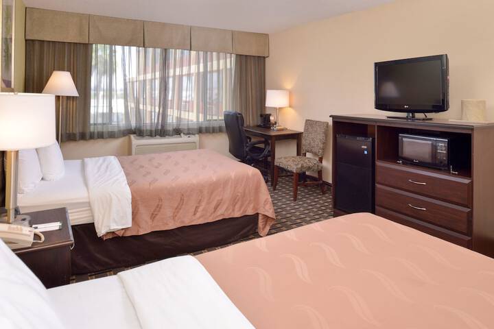 Room 15 of 52