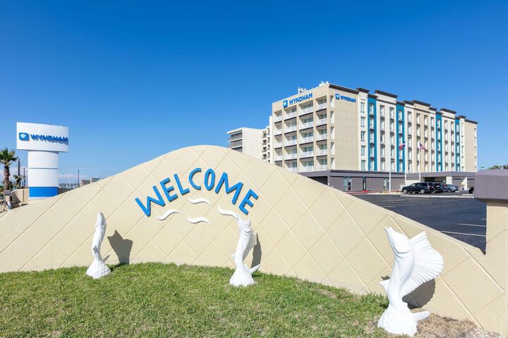 Hotel 4 of 60