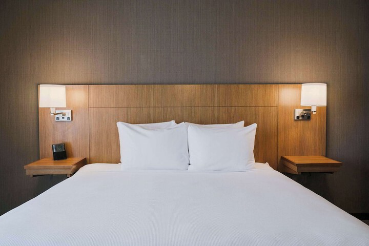 Hyatt Place Buffalo / Amherst