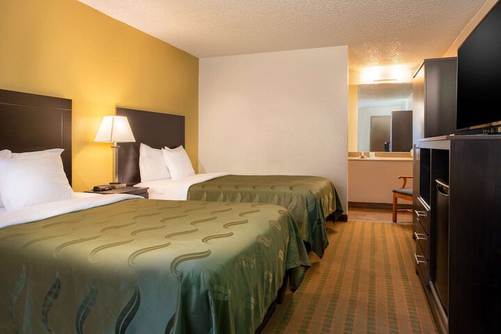 Room 31 of 52