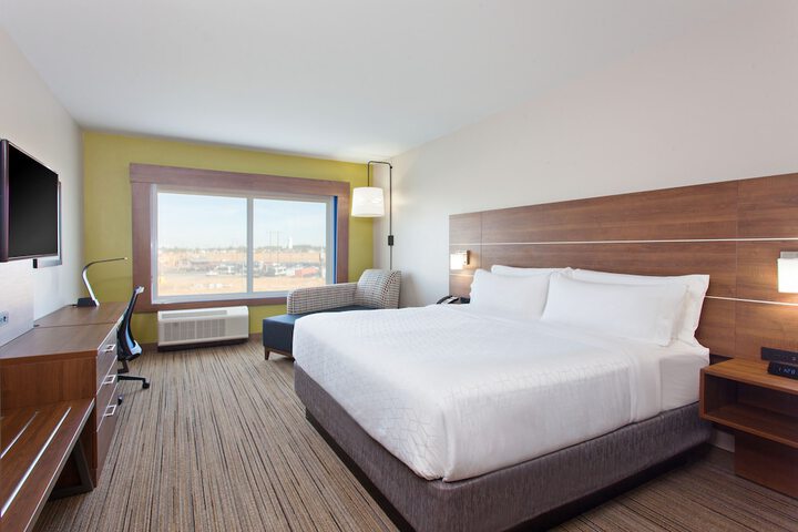 Room 22 of 46