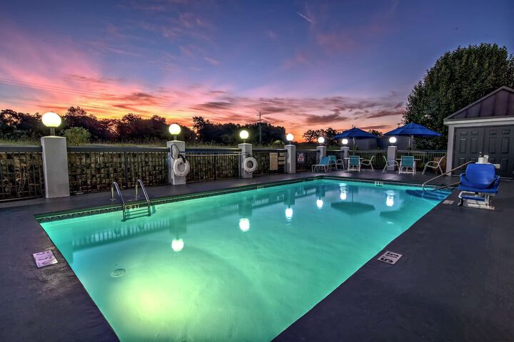 Pool 3 of 29