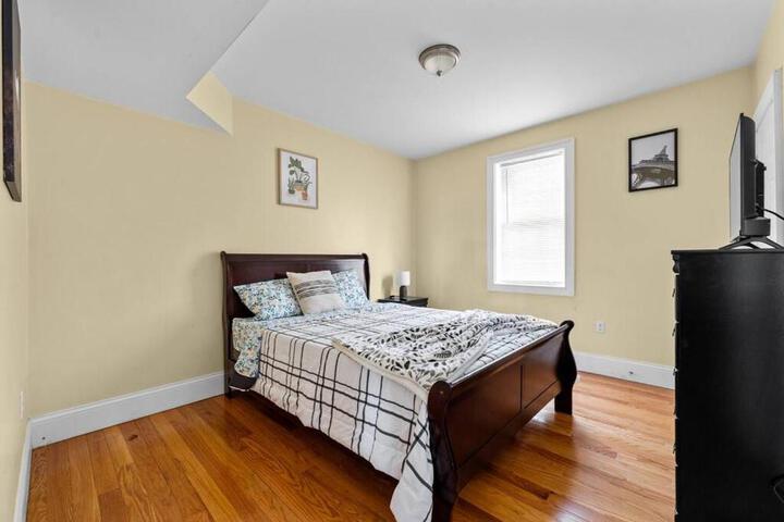 555-2 6BR Quincy - Spacious Apt near Boston - Perry Beach