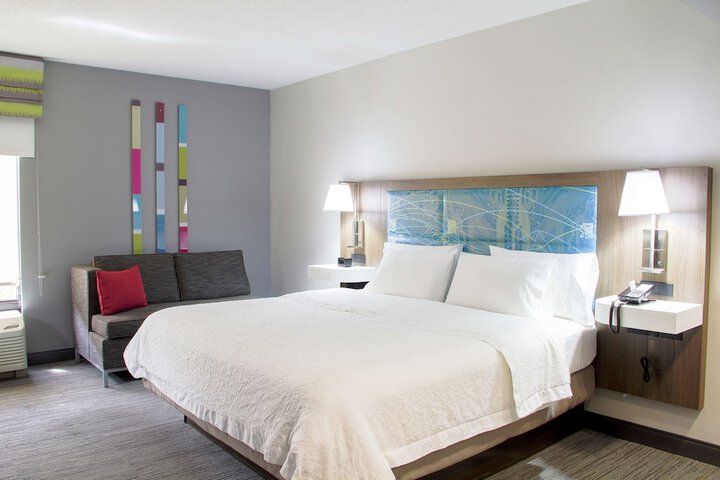 Room 30 of 40