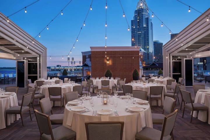The Lytle Park Hotel Autograph Collection