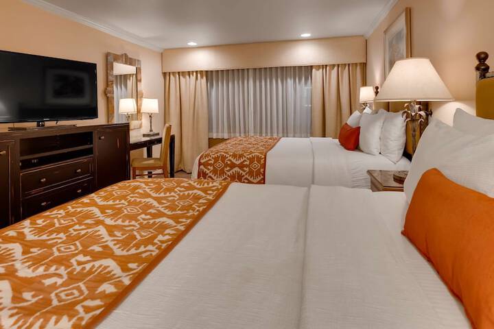 Room 44 of 104