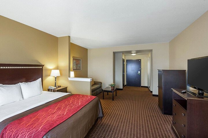 Comfort Inn & Suites Regional Medical Center