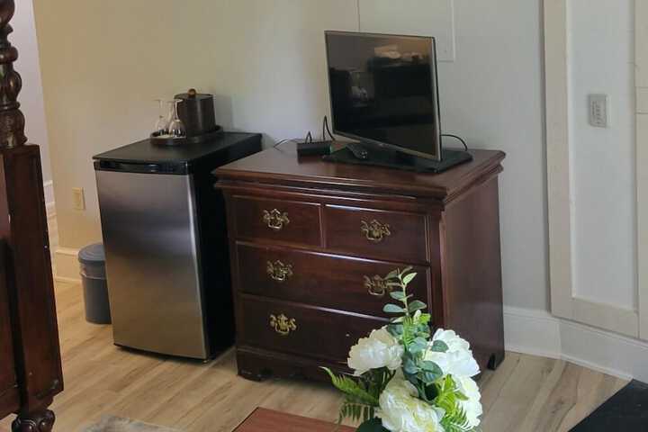 Room 55 of 79