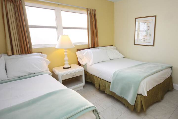 Room 25 of 61