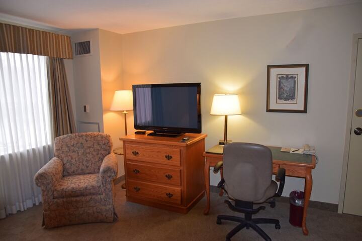 Room 20 of 37