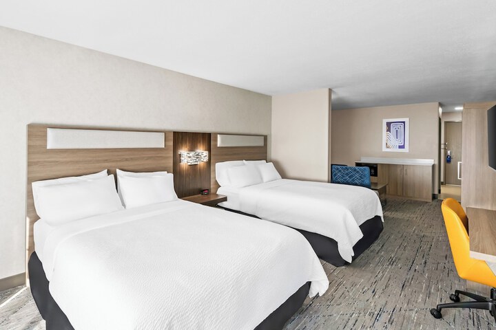 Holiday Inn Express Hotel & Suites Council Bluffs - Convention Center by IHG