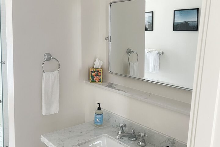 Room 25 of 30